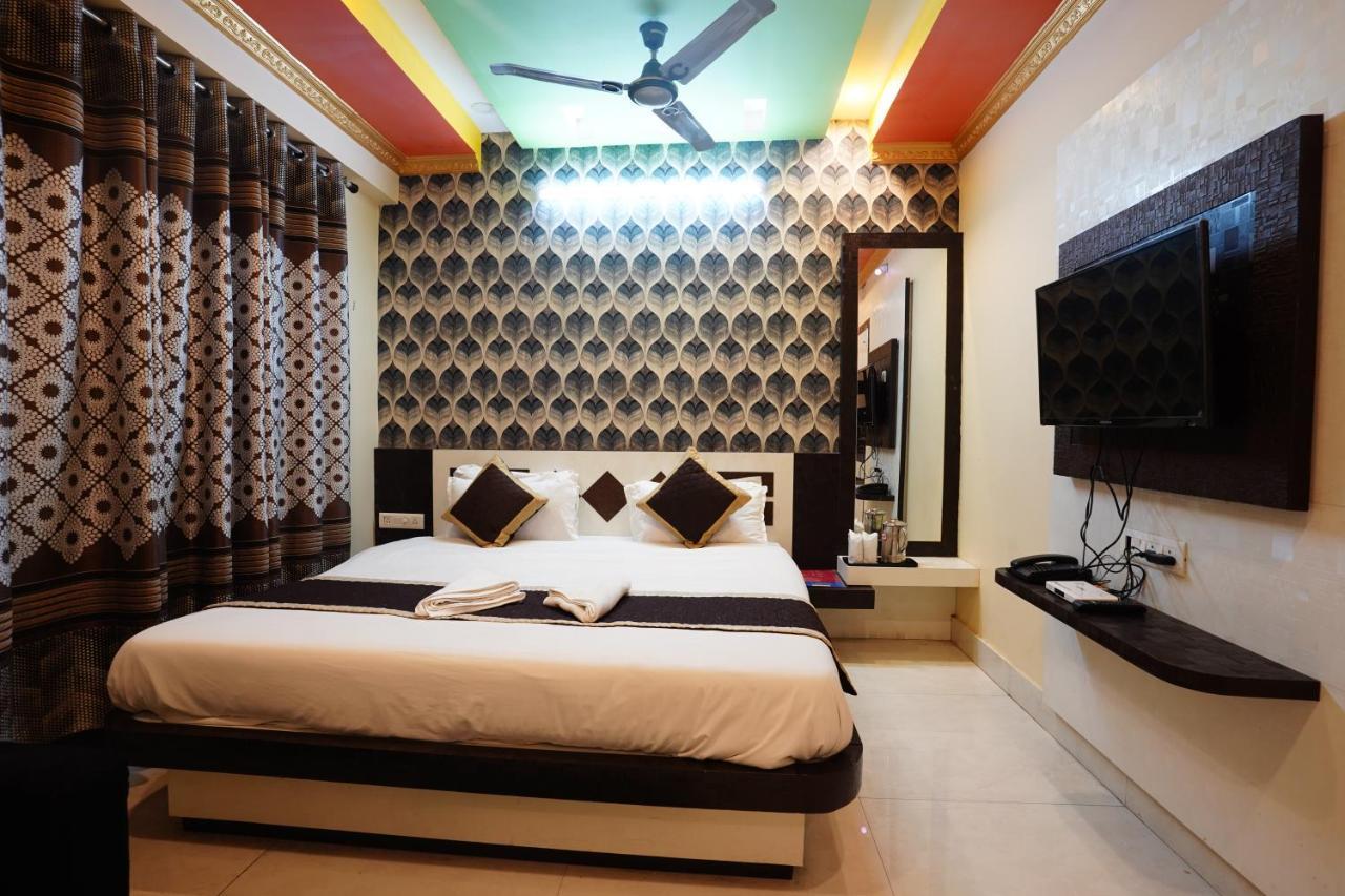 Tirupati Lodge Njp Siliguri Exterior foto